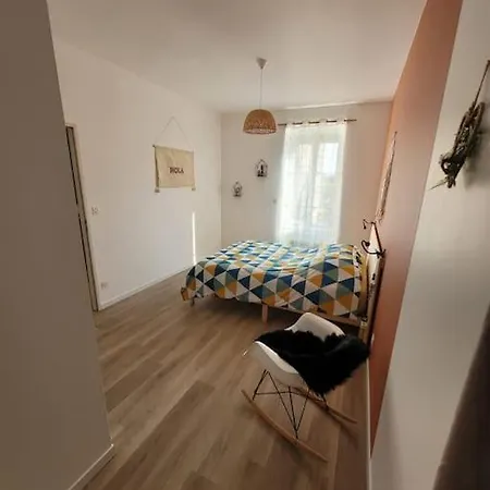 Apartment Centre
